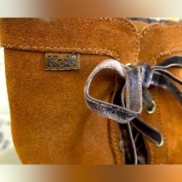 Keds leather suede lace up booties - Picture 4 of 14